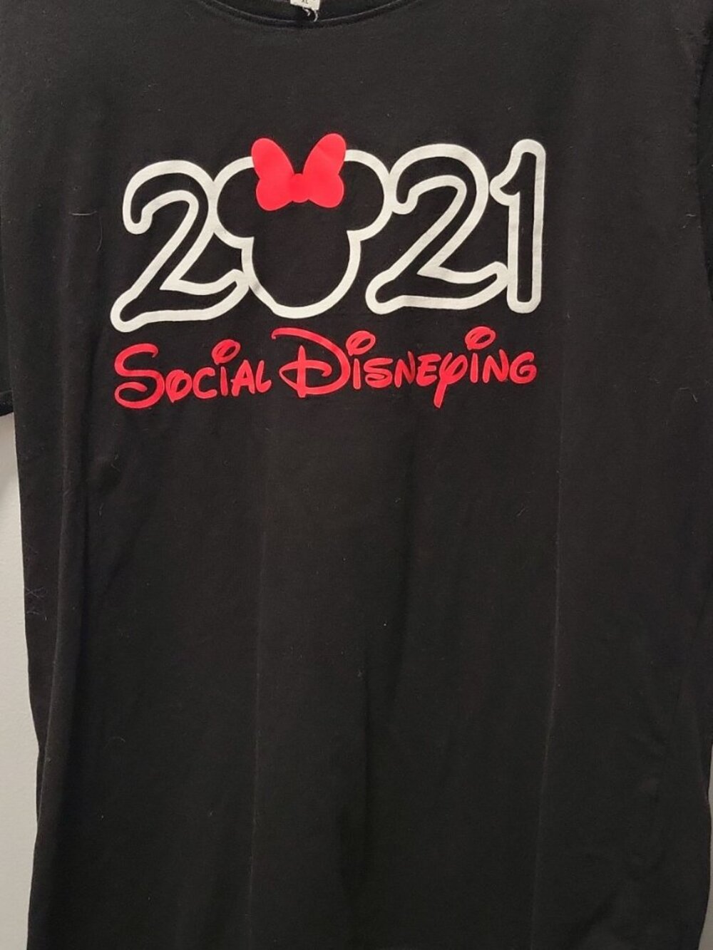Social Disneying 2021 - size xl - Picture 3 of 3
